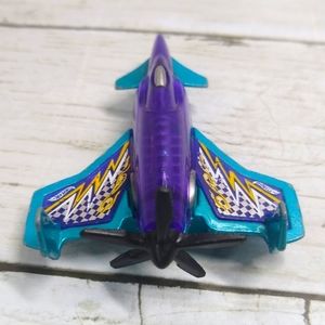Hot Wheels POISON ARROW F05 Diecast&Plastic 3"l Purple Blue Toy Prop Airplane